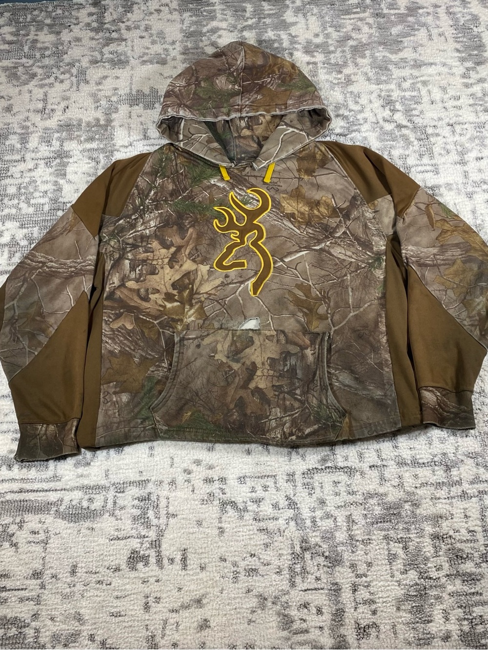 Vintage Browning Realtree Camo Boxy Hoodie